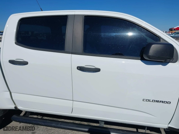 2017 Chevrolet Colorado 2WD WT with VIN 1GCGSBEA0H1170936, listed as a IAAI auction lot 41471317 with 92,579 mi miles. Bid and sale history available at carsss.com. Image 13.