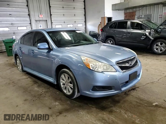 2010 Subaru Legacy Premium z VIN 4S3BMCB6XA3222030, wystawiony jako Copart lot #61630985 z przebiegiem 224 438 mil mil oraz Nie do naprawy • Non repairable. Historia ofert i sprzedaży dostępna na DreamBid. Obrazek 13.