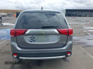 2018 Mitsubishi Outlander SE with VIN JA4AD3A31JZ016055, listed as a IAAI auction lot 42245714 with 97,448 mi miles and . Bid and sale history available at DreamBid. Image 16.