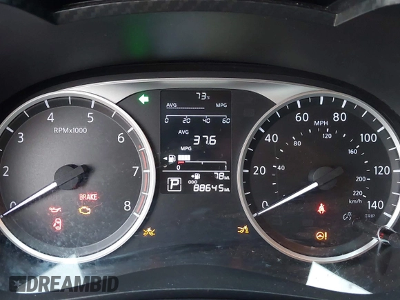 2022 Nissan Versa S z VIN 3N1CN8DV2NL821813, wystawiony jako IAAI lot #42163493 z przebiegiem 88 645 mil mil oraz . Historia ofert i sprzedaży dostępna na DreamBid. Obrazek 7.