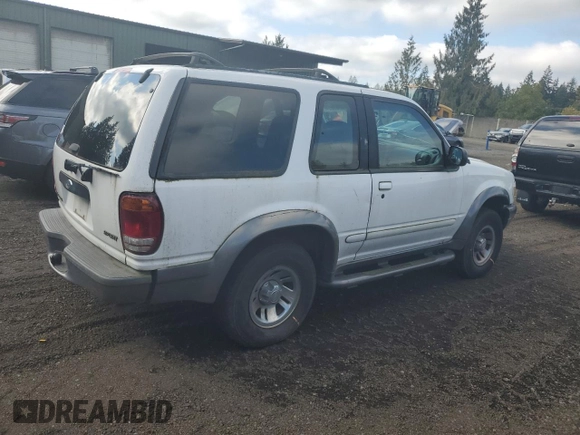 1999 Ford Explorer Sport z VIN 1FMYU22X5XUB84704, wystawiony jako Copart lot #68383654 z przebiegiem 220 656 mil mil oraz Czysty tytuł • Clean title. Historia ofert i sprzedaży dostępna na DreamBid. Obrazek 3.