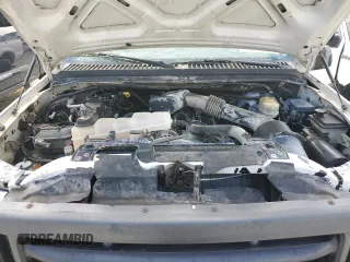 2001 Ford F-350 XL with VIN 1FTSW30L21EB93260, listed as a Copart auction lot 45002565 with 307,878 mi miles and Salvage Title. Bid and sale history available at DreamBid. Image 11.