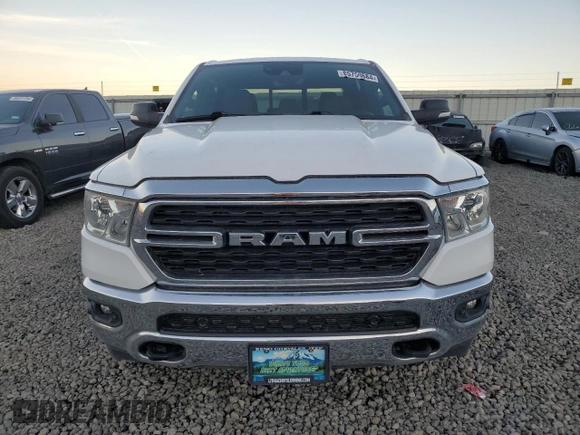 2022 Ram 1500 Big Horn z VIN 1C6SRFMT3NN453715, wystawiony jako Copart lot #85750684 z przebiegiem 17 104 mil mil oraz Szkoda całkowita • Salvage title. Historia ofert i sprzedaży dostępna na DreamBid. Obrazek 5.