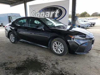 2025 Toyota Camry LE with VIN 4T1DAACK5SU000374, listed as a Copart auction lot 55730745 with 20,010 mi miles and Clean Title. Bid and sale history available at DreamBid. Image 4.
