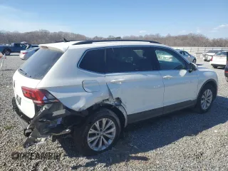 2019 Volkswagen Tiguan SE with VIN 3VV3B7AX9KM061067, listed as a Copart auction lot 45391605 with 78,234 mi miles and Salvage Title. Bid and sale history available at DreamBid. Image 3.