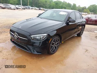 2022 Mercedes-Benz E-Class E 350 with VIN W1KZF8DB1NB084637, listed as a IAAI auction lot 41504750 with 21,046 mi miles. Bid and sale history available at carsss.com. Image 23.