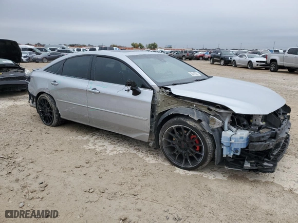 2020 Toyota Avalon XSE with VIN 4T1FZ1FB7LU040275, listed as a Copart auction lot 82445534 with 89,741 mi miles and Salvage Title. Bid and sale history available at carsss.com. Image 4.