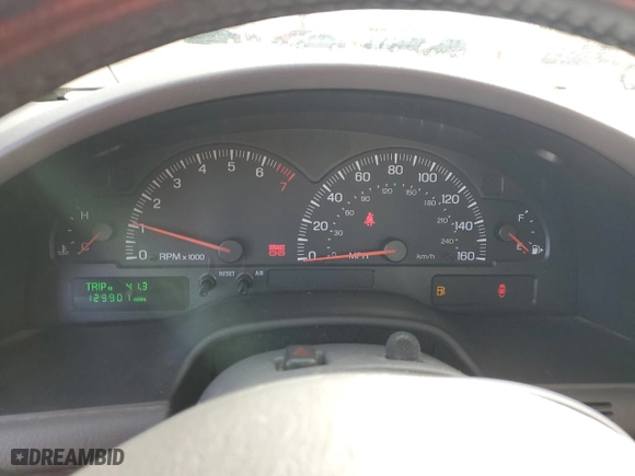 2000 Lincoln LS with VIN 1LNHM86S6YY776608, listed as a Copart auction lot 45586065 with 129,901 mi miles and Clean Title. Bid and sale history available at carsss.com. Image 9.
