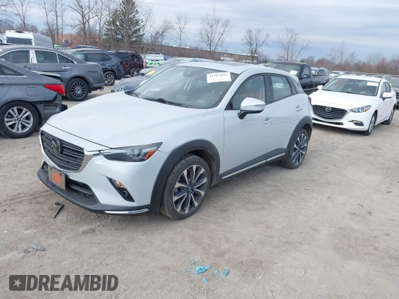 2019 Mazda CX-3 Grand Touring with VIN JM1DKFD74K0450470, listed as a IAAI auction lot 41907856 with 52,625 mi miles. Bid and sale history available at carsss.com. Image 17.
