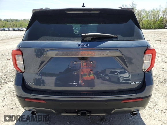 2021 Ford Explorer XLT z VIN 1FMSK8DH5MGA80051, wystawiony jako Copart lot #54198175 z przebiegiem 56 079 mil mil oraz Szkoda całkowita • Salvage title. Historia ofert i sprzedaży dostępna na DreamBid. Obrazek 6.