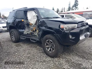 2022 Toyota 4Runner TRD Off Road Premium with VIN JTERU5JR8N6030756, listed as a IAAI auction lot 41612896 with 60,416 mi miles and . Bid and sale history available at DreamBid. Image 1.