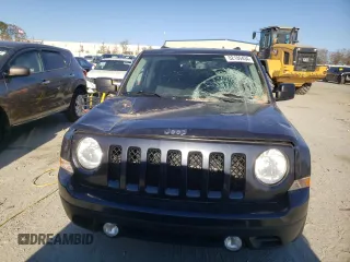 2014 Jeep Patriot Latitude with VIN 1C4NJPFB4ED894010, listed as a Copart auction lot 82109434 with Not Provided miles and Salvage Title. Bid and sale history available at carsss.com. Image 5.