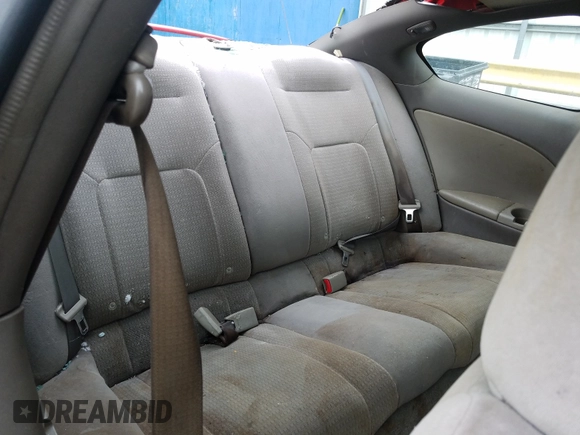 2004 Dodge Stratus SXT z VIN 4B3AG42G84E096602, wystawiony jako Copart lot #60720560 z przebiegiem 221 105 mil mil oraz Szkoda całkowita • Salvage title. Historia ofert i sprzedaży dostępna na DreamBid. Obrazek 6.