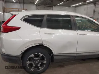 2017 Honda CR-V Touring with VIN 2HKRW2H94HH685350, listed as a IAAI auction lot 41753725 with 75,749 mi miles. Bid and sale history available at carsss.com. Image 6.
