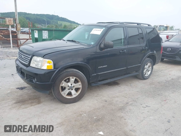 2004 Ford Explorer XLT z VIN 1FMZU73K54UA18067, wystawiony jako IAAI lot #42502018 z przebiegiem 202 136 mil mil oraz . Historia ofert i sprzedaży dostępna na DreamBid. Obrazek 2.