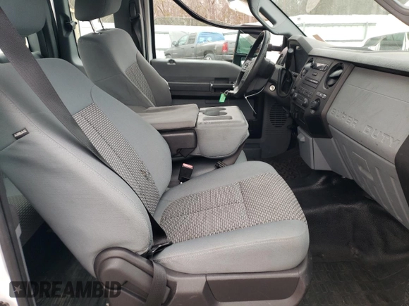 2015 Ford F-250 XLT z VIN 1FT7X2A67FED29332, wystawiony jako Copart lot #42584455 z przebiegiem 108 164 mil mil oraz Szkoda całkowita • Salvage title. Historia ofert i sprzedaży dostępna na DreamBid. Obrazek 7.