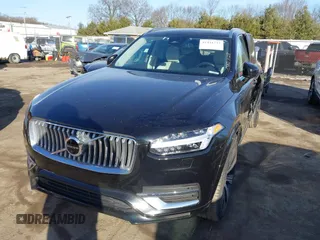 2023 Volvo XC90 Plus with VIN YV4H600N1P1931864, listed as a IAAI auction lot 41441737 with 31,429 mi miles and . Bid and sale history available at DreamBid. Image 2.
