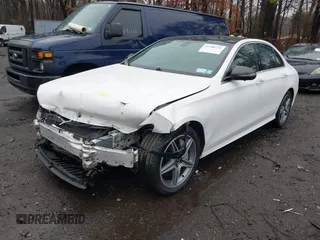2019 Mercedes-Benz E-Class E 300 with VIN WDDZF4KBXKA514520, listed as a IAAI auction lot 41788721 with 71,600 mi miles. Bid and sale history available at carsss.com. Image 2.