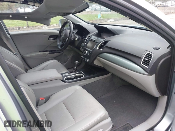 2017 Acura RDX Technology with VIN 5J8TB3H58HL010473, listed as a IAAI auction lot 41993179 with 131,918 mi miles and . Bid and sale history available at DreamBid. Image 5.