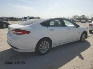 2017 Ford Fusion S with VIN 3FA6P0G71HR244394, listed as a Copart auction lot 48334305 with 70,982 mi miles and Clean Title. Bid and sale history available at carsss.com. Image 3.