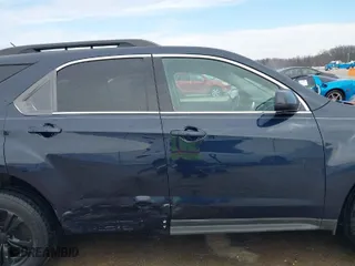 2015 Chevrolet Equinox LT with VIN 2GNALBEK6F6318763, listed as a IAAI auction lot 41698699 with 137,066 mi miles. Bid and sale history available at carsss.com. Image 13.