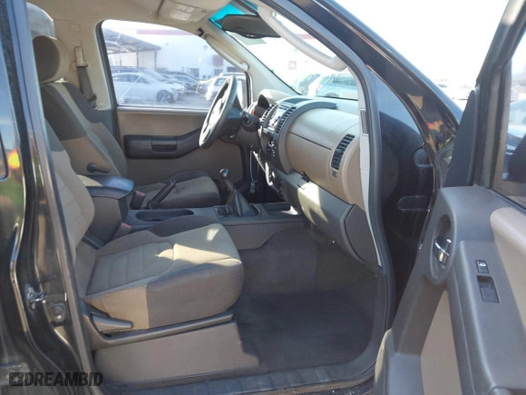 2005 Nissan Xterra S with VIN 5N1AN08W15C652268, listed as a IAAI auction lot 41280034 with 193,844 mi miles. Bid and sale history available at carsss.com. Image 5.