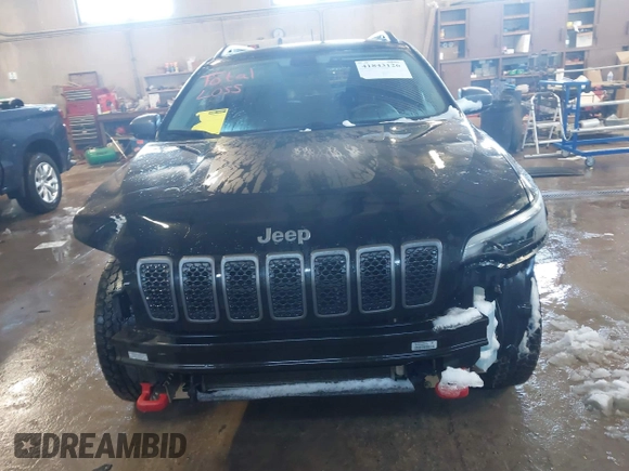 2019 Jeep Cherokee Trailhawk Elite with VIN 1C4PJMBX5KD278921, listed as a IAAI auction lot 41843126 with 139,431 mi miles. Bid and sale history available at carsss.com. Image 13.
