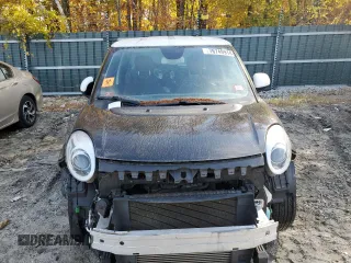 2016 FIAT 500L Trekking with VIN ZFBCFADH9GZ038045, listed as a Copart auction lot 53101935 with 0 mi miles and Non Repairable. Bid and sale history available at carsss.com. Image 5.