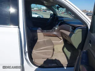 2015 Chevrolet Tahoe LT with VIN 1GNSCBKC3FR647295, listed as a IAAI auction lot 41848233 with 170,157 mi miles. Bid and sale history available at carsss.com. Image 5.