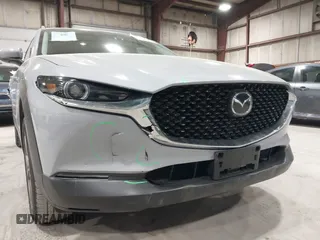 2025 Mazda CX-30 S Premium with VIN 3MVDMBDM5SM788786, listed as a IAAI auction lot 42126428 with 1,370 mi miles and . Bid and sale history available at DreamBid. Image 20.