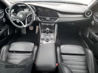2019 Alfa Romeo Giulia Ti Sport with VIN ZARFANBN8K7605056, listed as a Copart auction lot 71777854 with 71,879 mi miles and Salvage Title. Bid and sale history available at carsss.com. Image 8.
