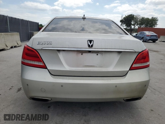 2014 Hyundai Equus Signature with VIN KMHGH4JHXEU082883, listed as a Copart auction lot 53679875 with 115,359 mi miles and Non Repairable. Bid and sale history available at DreamBid. Image 6.