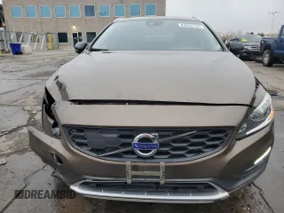 2015 Volvo V60 T5 z VIN YV4612HK7F1000537, wystawiony jako Copart lot #84033744 z przebiegiem 76 563 mil mil oraz Szkoda całkowita • Salvage title. Historia ofert i sprzedaży dostępna na DreamBid. Obrazek 5.