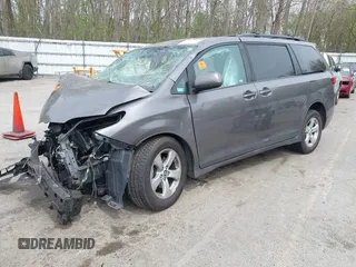 2018 Toyota Sienna LE Auto Access Seat with VIN 5TDKZ3DC7JS940573, listed as a IAAI auction lot 42166237 with Not provided miles and . Bid and sale history available at DreamBid. Image 17.