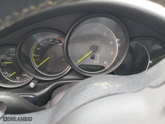 2016 Porsche Panamera S Hybrid with VIN WP0AD2A79GL041137, listed as a Copart auction lot 84948394 with 0 mi miles and Clean Title. Bid and sale history available at carsss.com. Image 9.