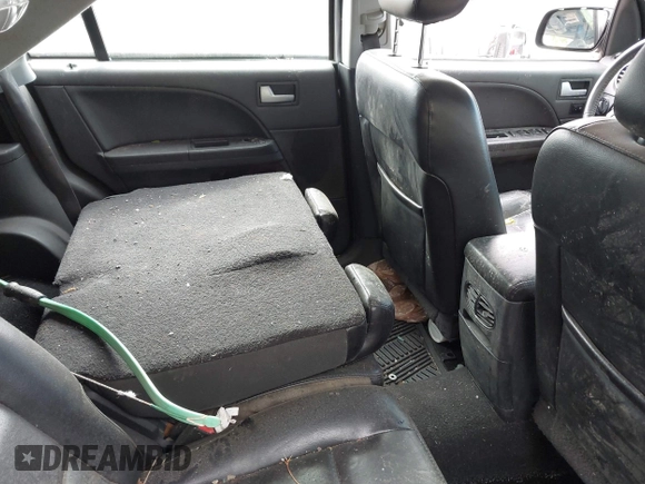 2007 Ford Freestyle Limited z VIN 1FMDK06157GA06322, wystawiony jako IAAI lot #42169563 z przebiegiem 228 211 mil mil oraz . Historia ofert i sprzedaży dostępna na DreamBid. Obrazek 8.