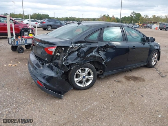 2014 Ford Focus SE with VIN 1FADP3F2XEL293022, listed as a IAAI auction lot 40737196 with 188,228 mi miles. Bid and sale history available at carsss.com. Image 4.