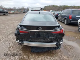 2024 Lexus ES 300h with VIN 58ABA1C1XRU037552, listed as a IAAI auction lot 41740338 with 21,655 mi miles and . Bid and sale history available at DreamBid. Image 16.