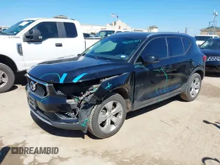 2019 Volvo XC40 Momentum with VIN YV4162XZ3K2018371, listed as a IAAI auction lot 41650401 with 86,647 mi miles and . Bid and sale history available at carsss.com. Image 18.