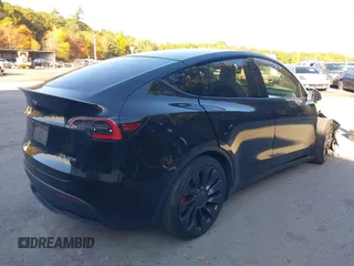2020 Tesla Model Y Long Range with VIN 5YJYGDEF2LF037298, listed as a IAAI auction lot 37832056 with 40,417 mi miles and . Bid and sale history available at DreamBid. Image 4.