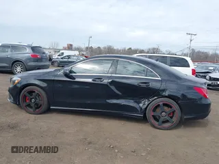 2018 Mercedes-Benz CLA 250 z VIN WDDSJ4GB8JN605978, wystawiony jako IAAI lot #41664999 z przebiegiem 59 527 mil mil oraz . Historia ofert i sprzedaży dostępna na DreamBid. Obrazek 19.