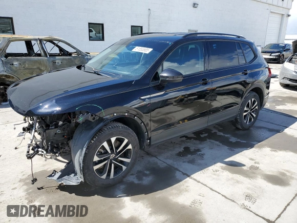 2022 Volkswagen Tiguan S with VIN 3VV0B7AXXNM045175, listed as a Copart auction lot 51555585 with 57,657 mi miles and Salvage title. Bid and sale history available at DreamBid. Image 1.