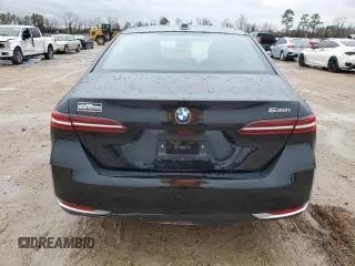2024 BMW 5 Series 530i with VIN WBA43FJ08RCR53817, listed as a Copart auction lot 42579325 with 2,903 mi miles and Salvage Title. Bid and sale history available at carsss.com. Image 6.