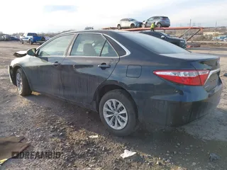 2016 Toyota Camry XLE with VIN 4T1BF1FK1GU509261, listed as a IAAI auction lot 41296127 with 159,300 mi miles and . Bid and sale history available at DreamBid. Image 3.