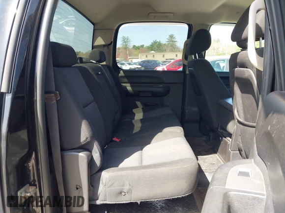 2010 Chevrolet Silverado 1500 LT with VIN 3GCRKSE34AG148293, listed as a IAAI auction lot 42127754 with 140,174 mi miles and . Bid and sale history available at DreamBid. Image 8.