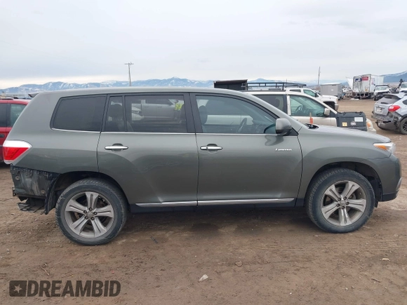 2012 Toyota Highlander Limited with VIN 5TDDK3EH5CS093448, listed as a IAAI auction lot 41777366 with 120,930 mi miles and . Bid and sale history available at DreamBid. Image 14.