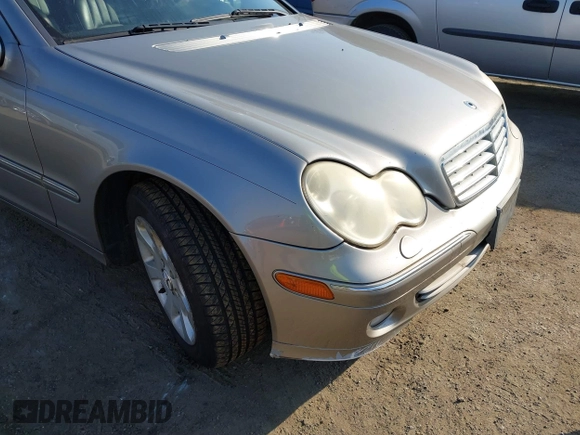 2006 Mercedes-Benz C 280 Luxury with VIN WDBRF92HX6F812231, listed as a IAAI auction lot 41482678 with 242,510 mi miles and . Bid and sale history available at DreamBid. Image 6.