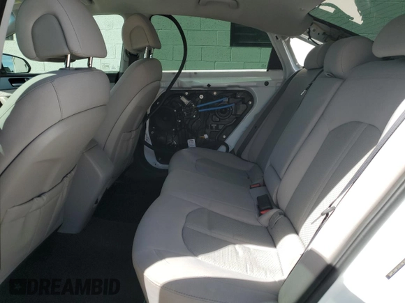 2016 Hyundai Sonata SE z VIN 5NPE24AF2GH346283, wystawiony jako Copart lot #56305965 z przebiegiem 129 887 mil mil oraz Szkoda całkowita • Salvage title. Historia ofert i sprzedaży dostępna na DreamBid. Obrazek 10.