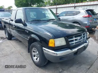 2001 Ford Ranger XL z VIN 1FTYR14V61TA83972, wystawiony jako IAAI lot #41938990 z przebiegiem 125 861 mil mil oraz . Historia ofert i sprzedaży dostępna na DreamBid. Obrazek 1.