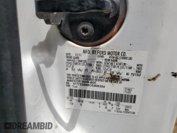 2012 Ford F-250 XL with VIN 1FT7X2B66CEB06354, listed as a Copart auction lot 58601795 with 137,326 mi miles and Salvage title. Bid and sale history available at DreamBid. Image 12.